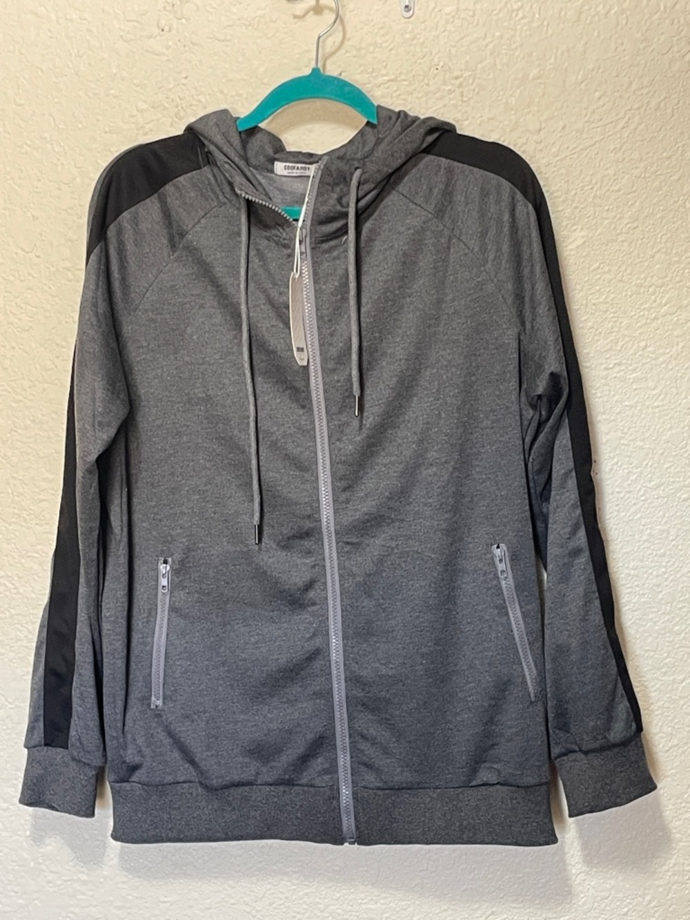 Coofandy Men's Black And Gray Hooded Zip Up Sweatshirt. NWT. Size M .